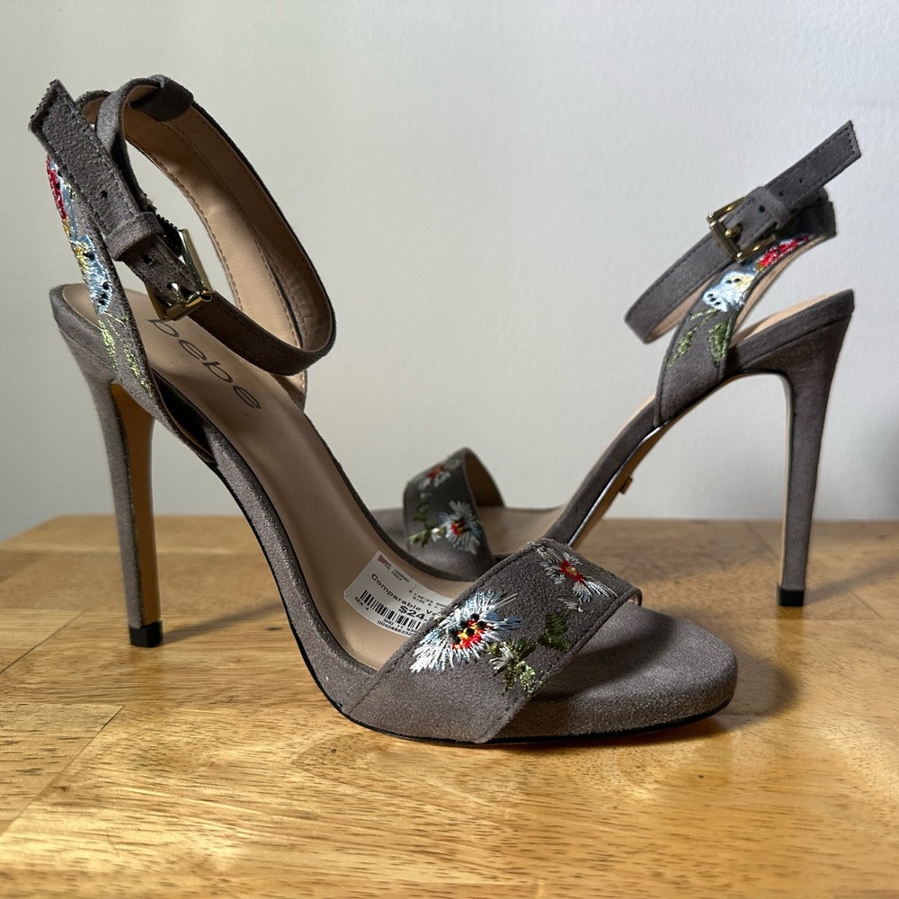 BEBE Ingram Embroidery Secretary Gray Heels
